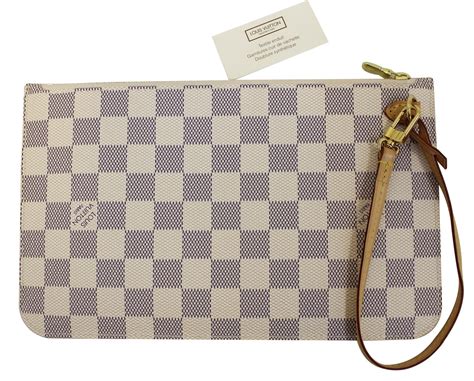 louis vuitton neverfull pochette wristlet.